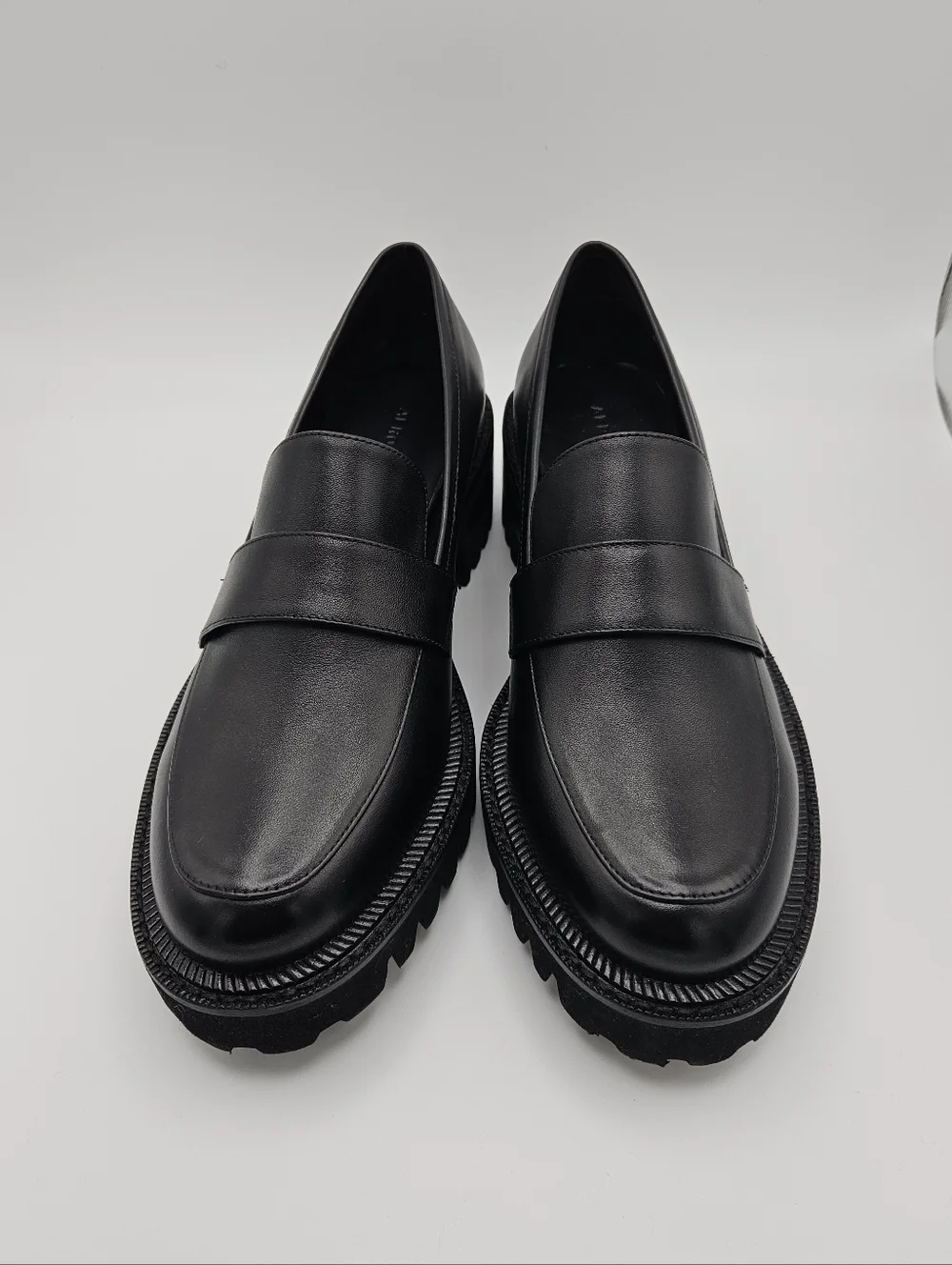 Aerosoles Ronnie lug heeled loafer black leather size 7.5